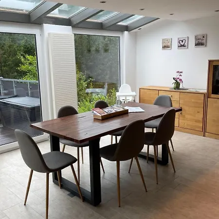 Hochheide By Interhome ווינטרברג